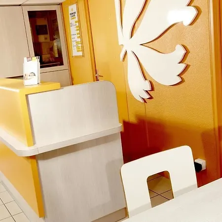 普瑞米尔图隆塞尼苏尔梅尔经典酒店